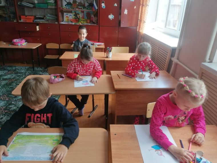 ЭКОЛЯТА.